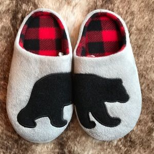 Adorable Black and Grey Bear Slippers NWOT